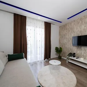  Апартаменты Modern And Central Near Beach In The Heart Of