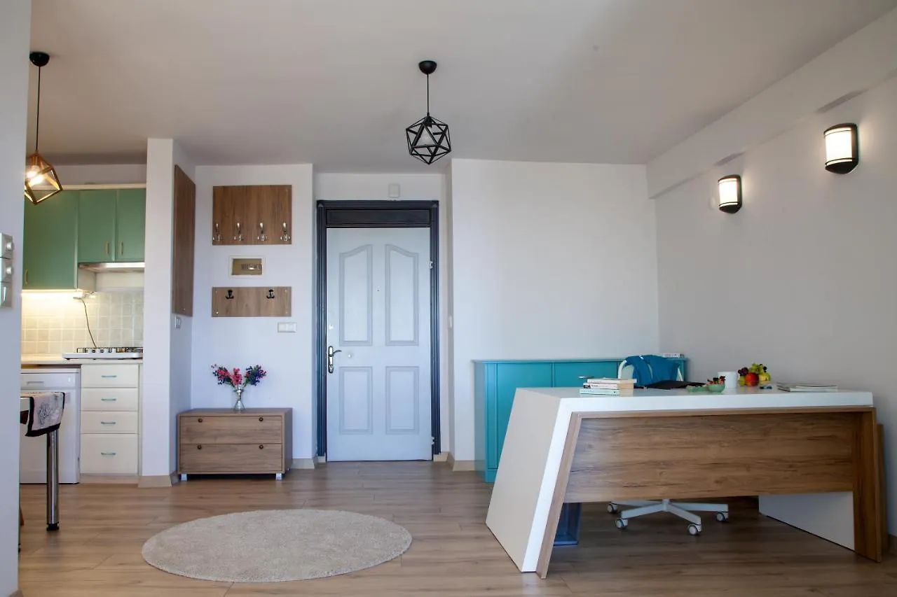 Mavi Avlu - Main Square Old Town Apartment Antalya