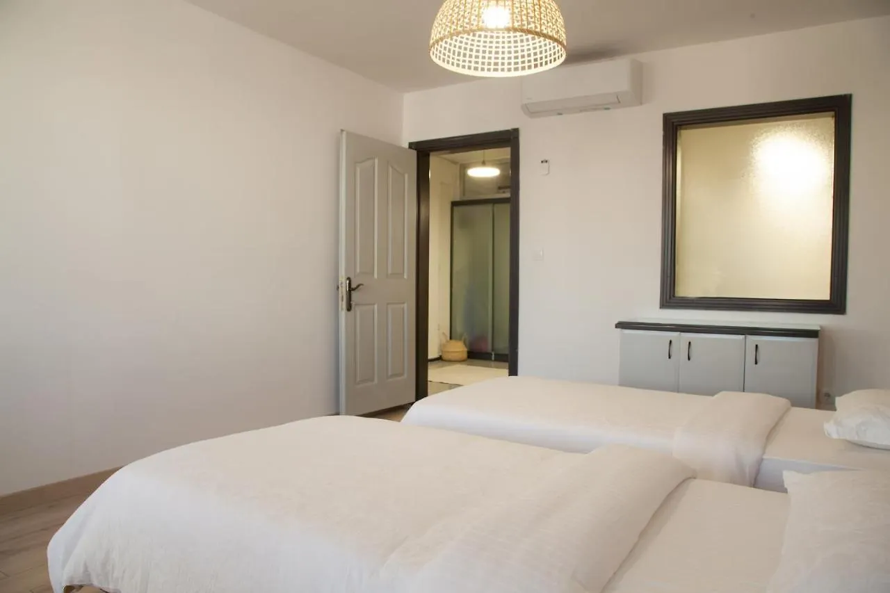 Mavi Avlu - Main Square Old Town Apartment Antalya