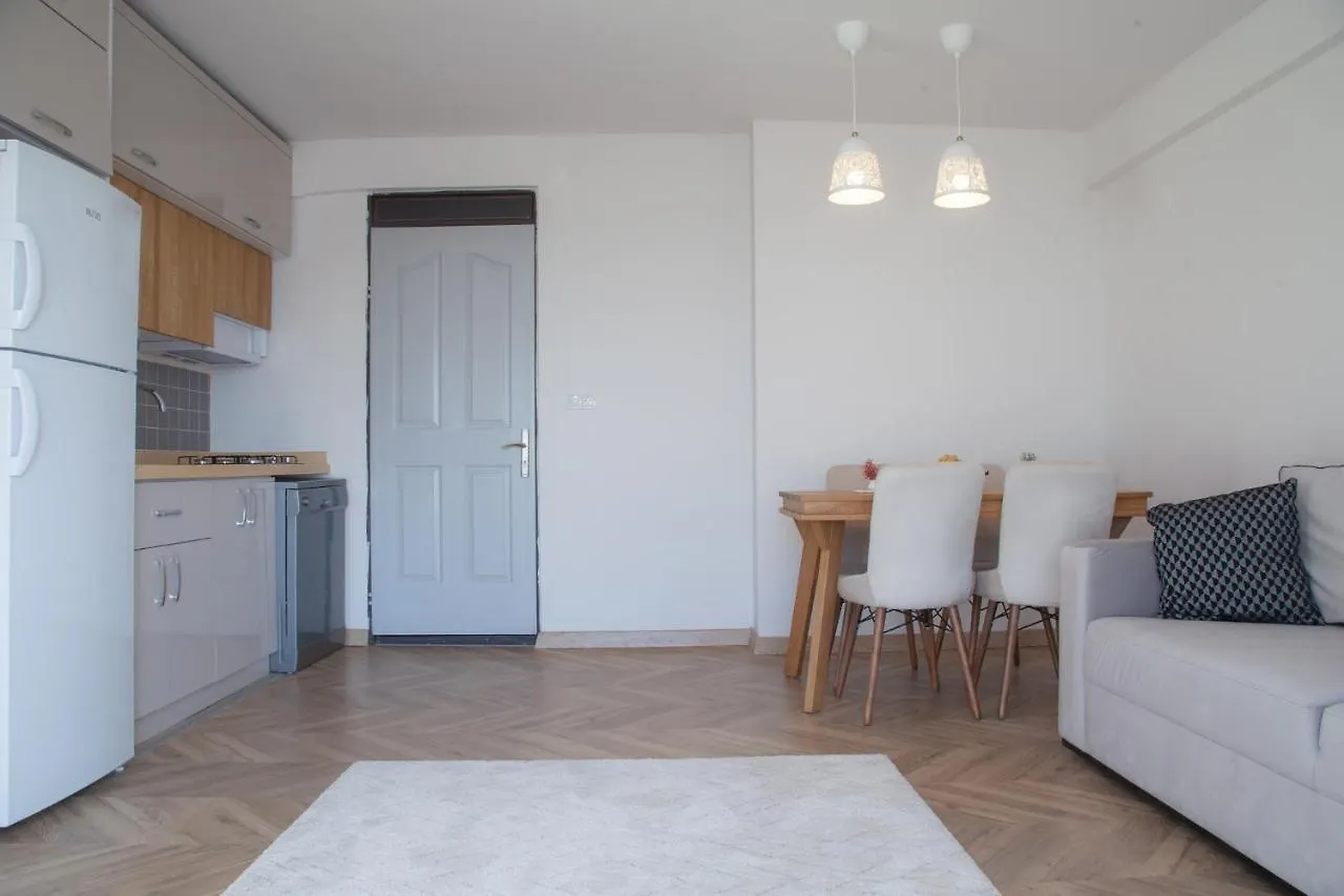 Mavi Avlu - Main Square Old Town Apartment Antalya
