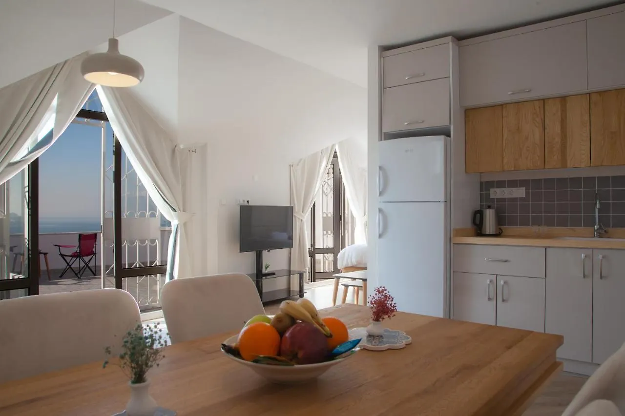 Mavi Avlu - Main Square Old Town Apartment Antalya Turkey