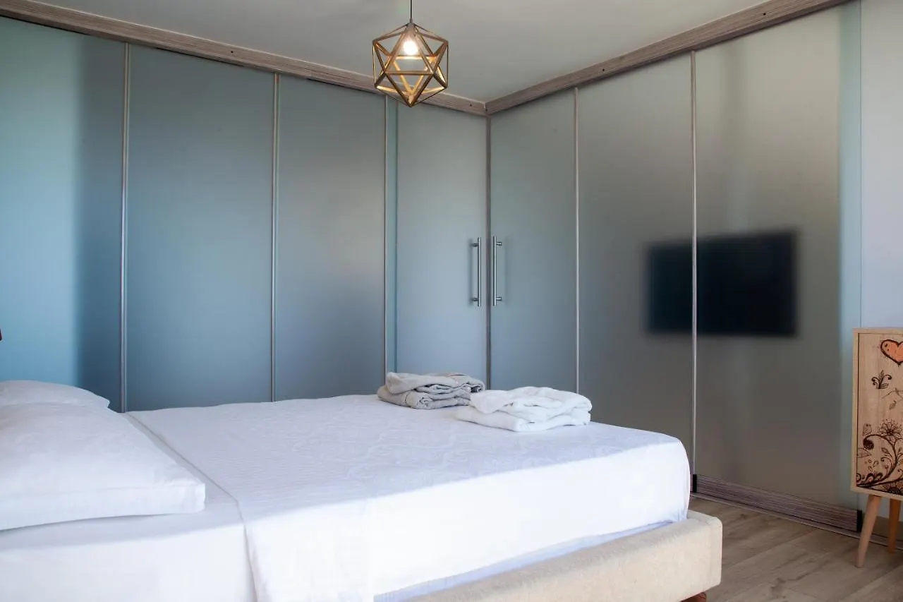 Mavi Avlu - Main Square Old Town Appartement Antalya 0*,
