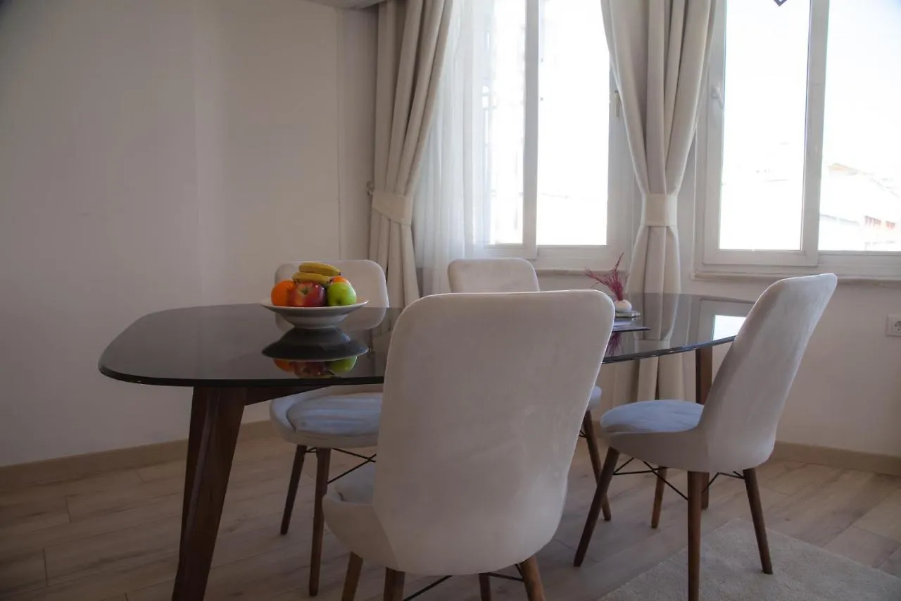 Mavi Avlu - Main Square Old Town Appartement Antalya