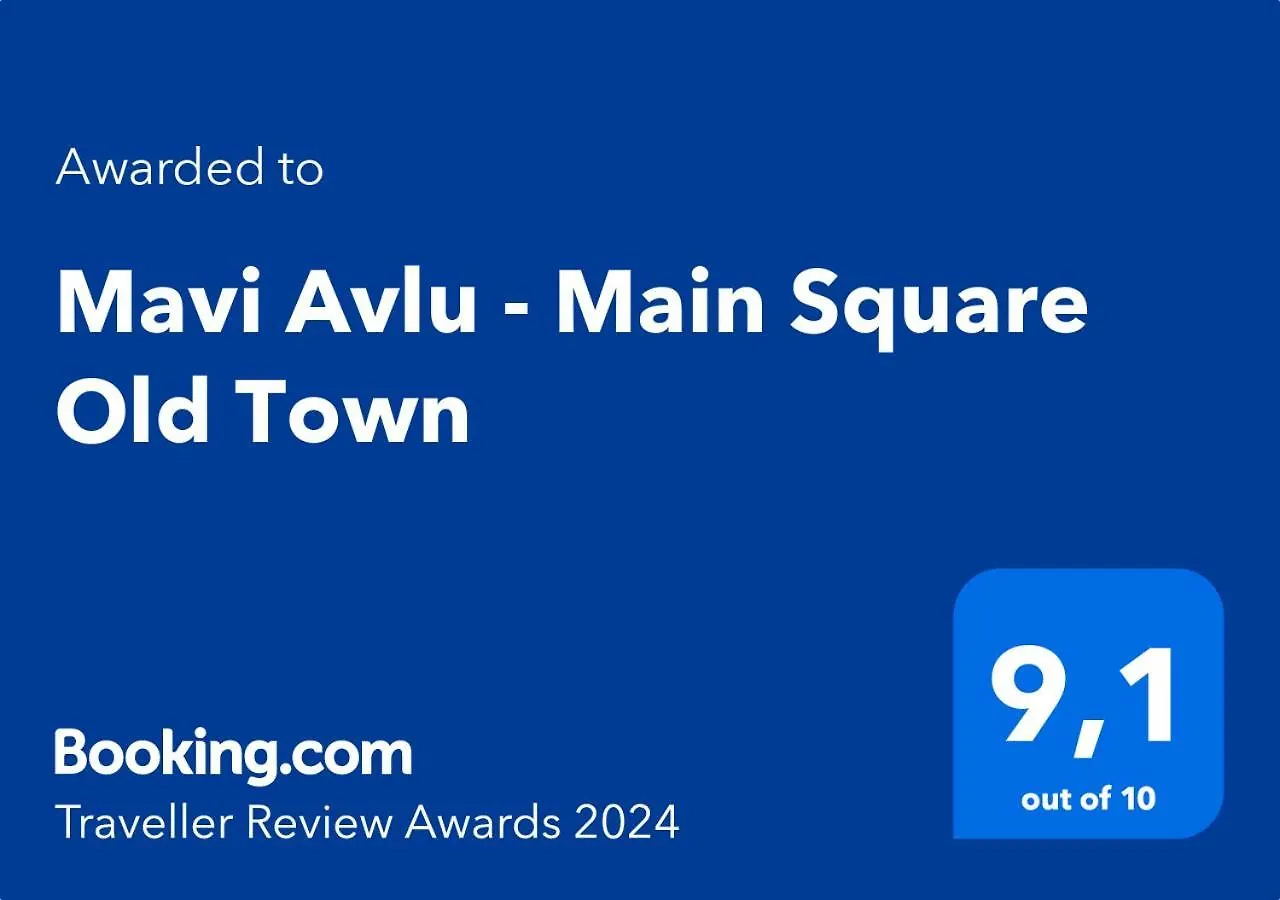 Mavi Avlu - Main Square Old Town Apartment Antalya